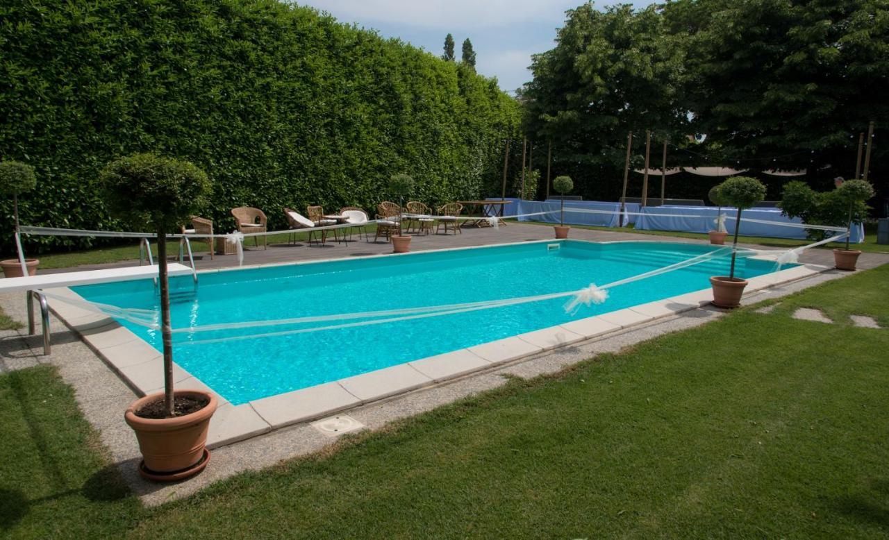 La Trunera Guest House Alessandria Bagian luar foto