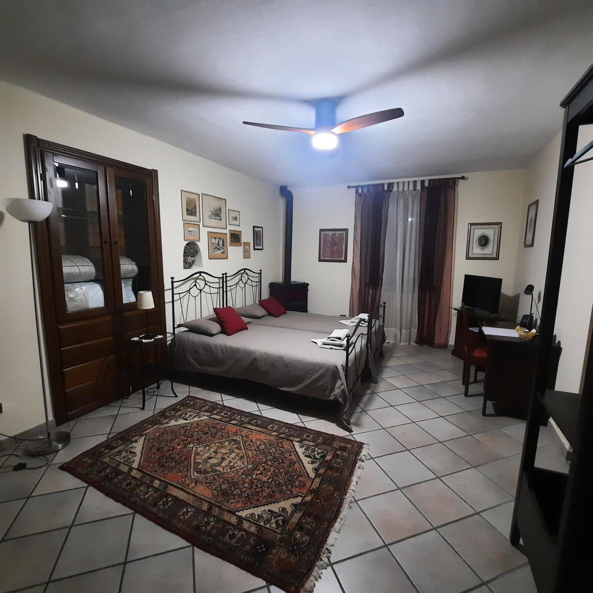 La Trunera Guest House Alessandria Bagian luar foto